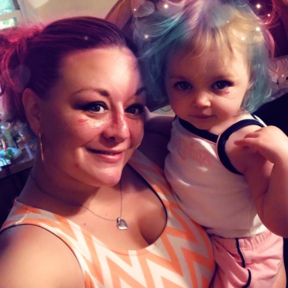 Meet your Posher, Kendra - Picture 1 of 4